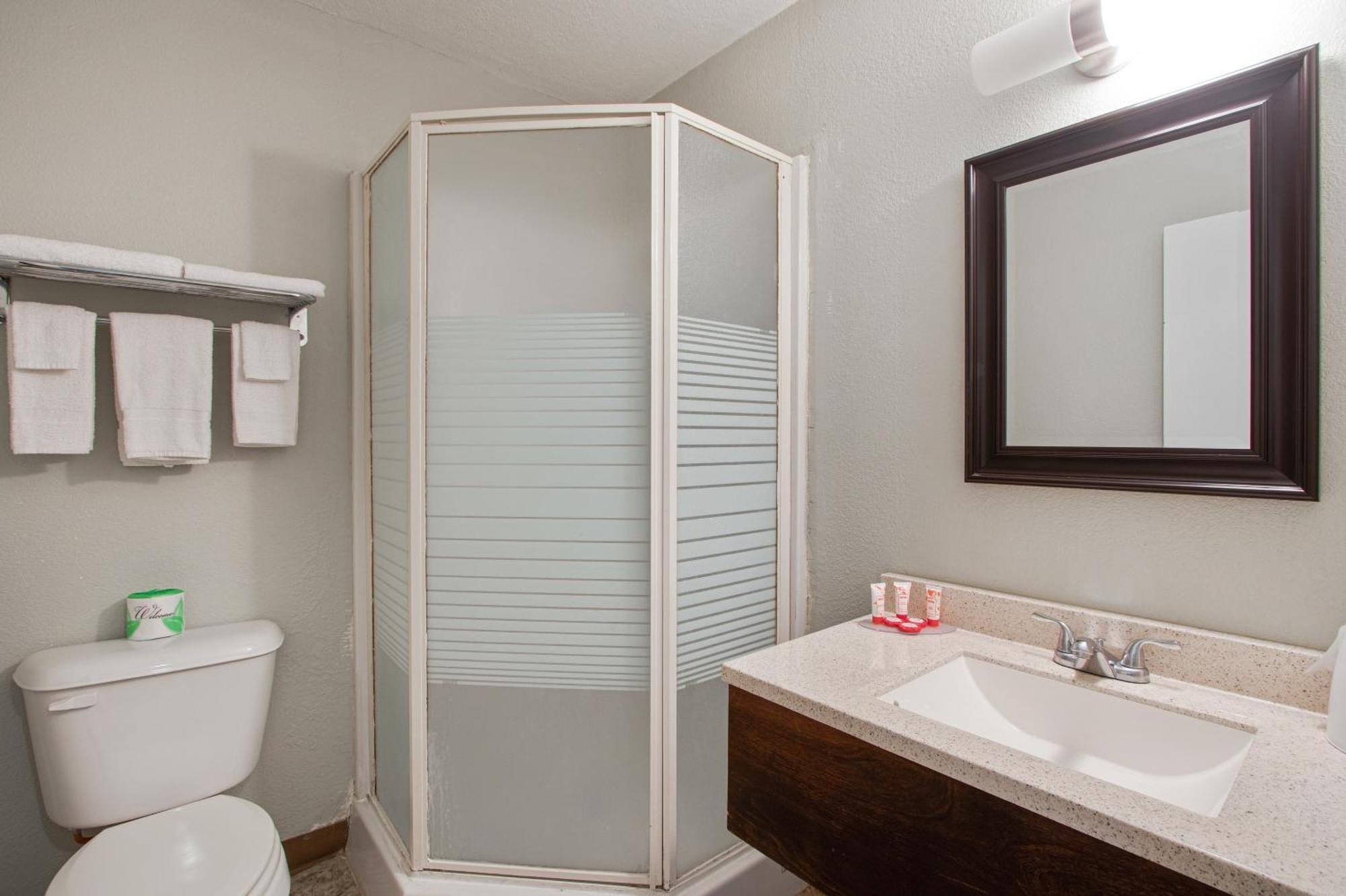 Capital O Hotel Richmond Hill/Savannah Area I-95 Экстерьер фото