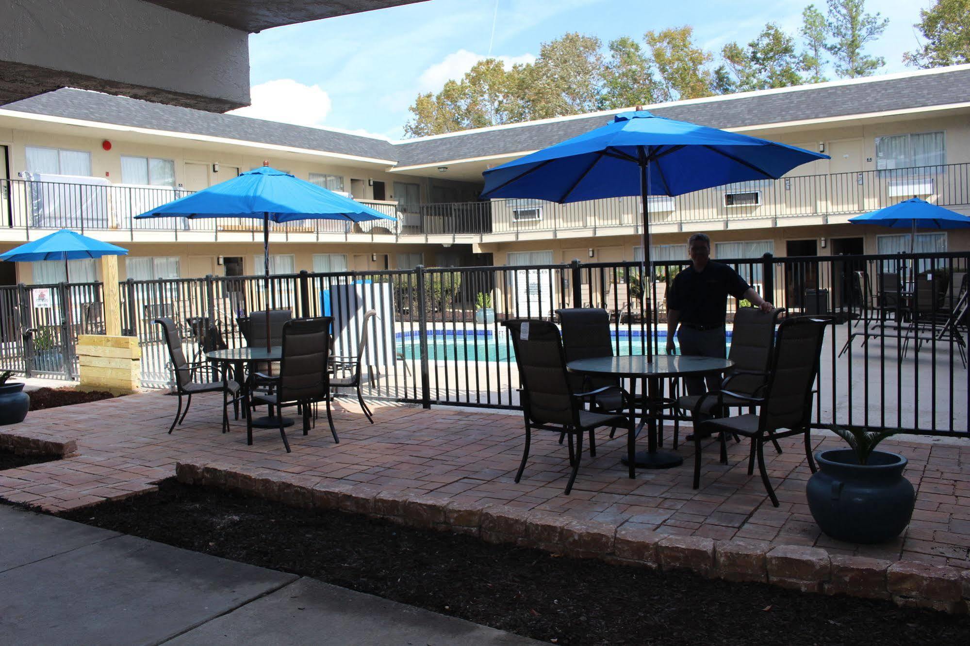 Capital O Hotel Richmond Hill/Savannah Area I-95 Экстерьер фото